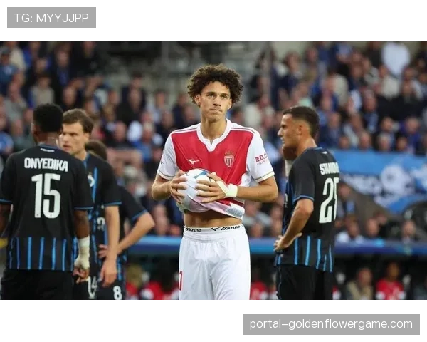 朗斯5-0大胜巴黎FC重返榜首,赛义德福法纳双双梅开二度 朗斯5-0大胜巴黎FC重返榜首,赛义德福法纳双双梅开二度